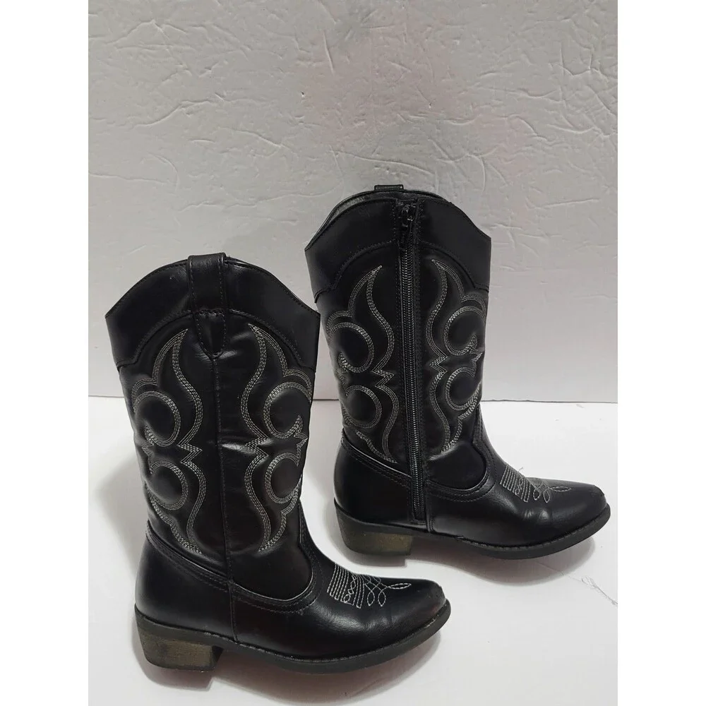 Kids Black Cowboy Boots And White – Size 13